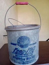 Vtg Frabill's Non Floating Long Life Galvanized Minnow Bucket Blue Design.
