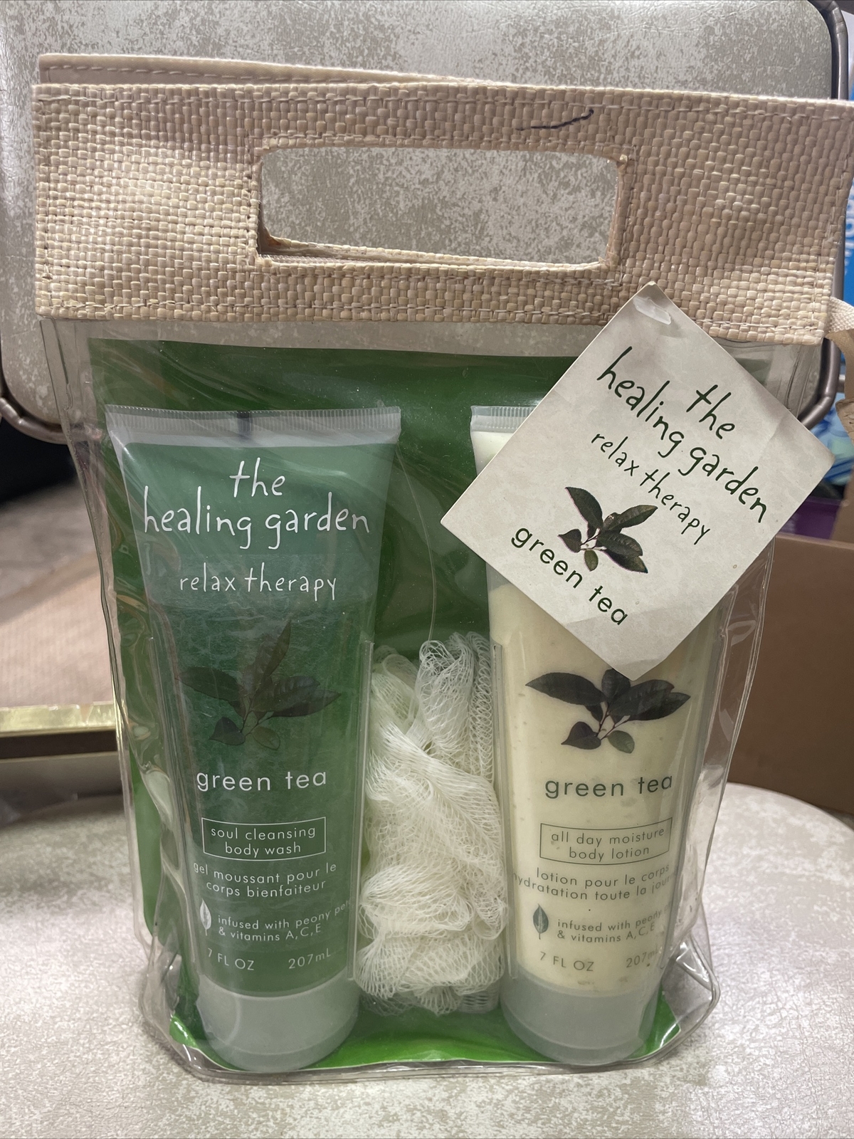 THE HEALING GARDEN GREEN TEA THERAPY 2 PC SET 7oz BODY LOTION+ SHOWER