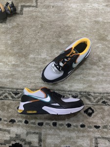 nike air max excee d2n