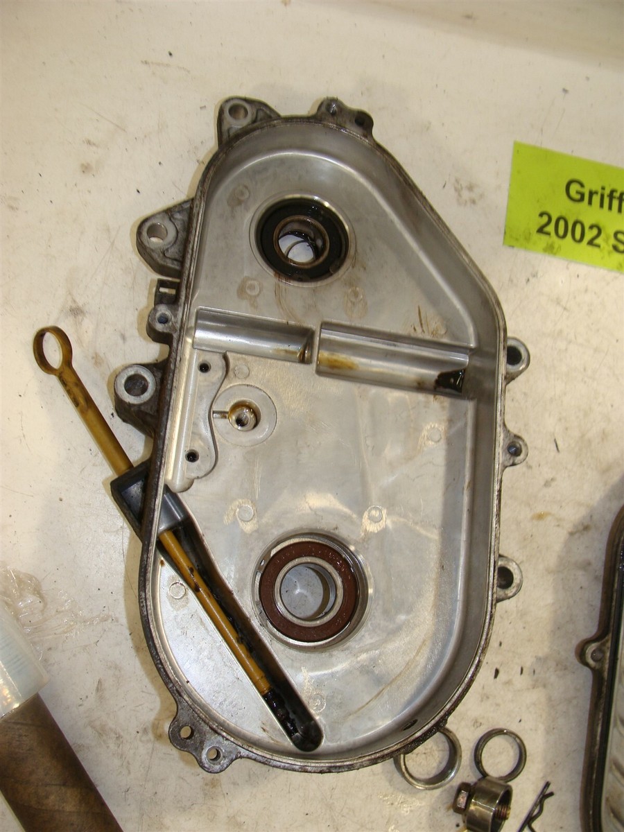 2002 01 SKI DOO MXZ 500F fan zx chassis chaincase chain case cover