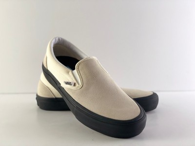 vans slip on pro classic white black