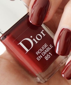 dior vernis 851