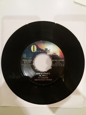 Monster Twins - One O'clock/ Xenna - Bad Gal *** Monster Rock riddim