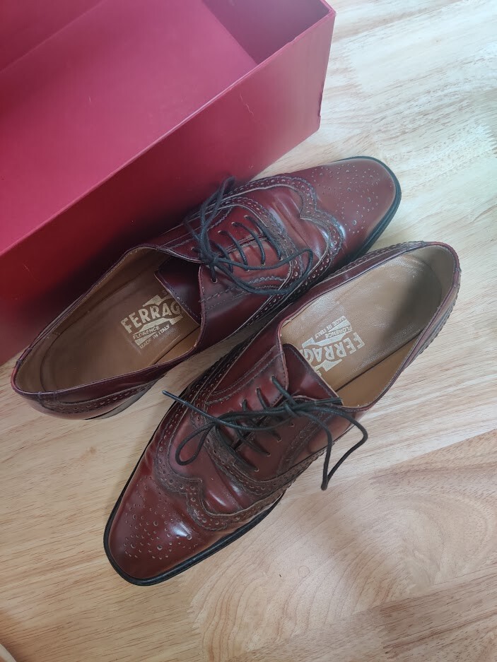Salvatore Ferragamo Wingtip Men\'s Dark Brown Oxfords with Red Laces Size 8.5 Salvatore Ferragamo Brown Wingtip Dress Shoes for Men for  main image 2