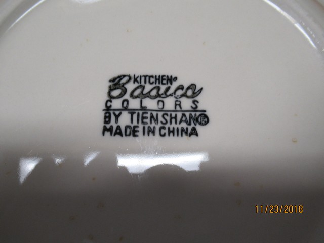 Tienshan KITCHEN BASICS COLORS Wide Band Blue GRN Salad Plate 7 1/2" 8