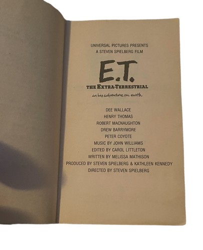E.T. The Extra-Terrestrial Paperback William Kotzwinkle (PBK, 1982) Berkley 6th - Picture 5 of 7