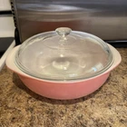 Pyrex 024 Vintage Pink Round Casserole Dish w/ Clear Lid 2 Qt