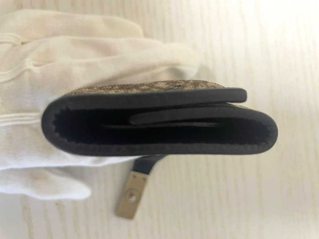 Gucci Python Key Case 6-Key Holder Silver Logo Us… - image 12