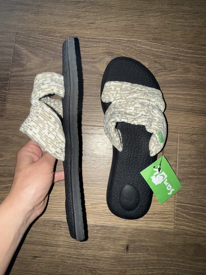 Sandalias Sanuk Nuevas con Etiquetas Para Mujer Talla 7 Estera de Yoga Capri Tejido Toboganes Planas Beige Cómodas Foto 4 de 4