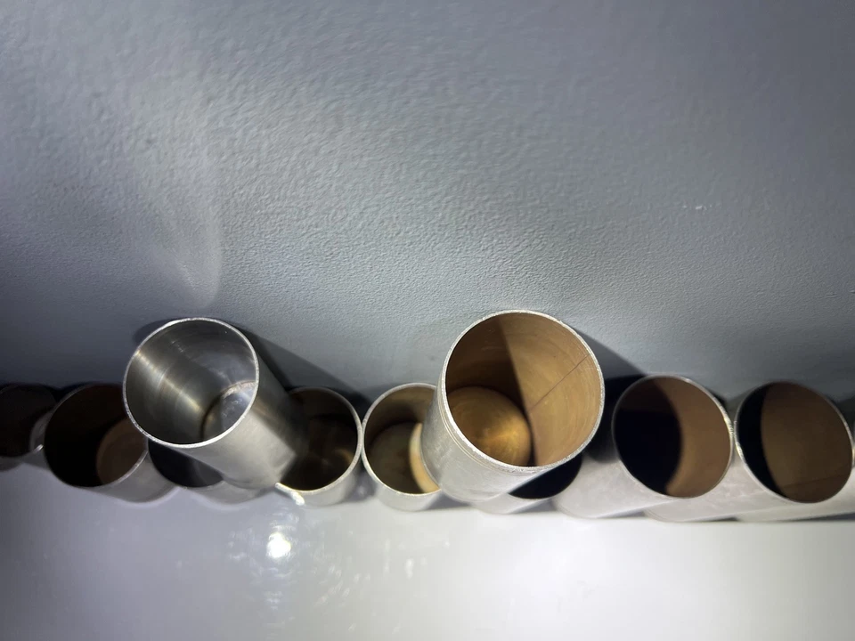 Job lot of 23 Pub spirit measures 250ml 175ml 125ml 50ml 25ml  - Image 4 of 4