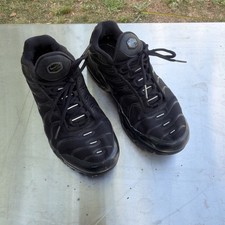 Nike Air Max Plus TN Triple Black Men's Mesh Sneakers 2021