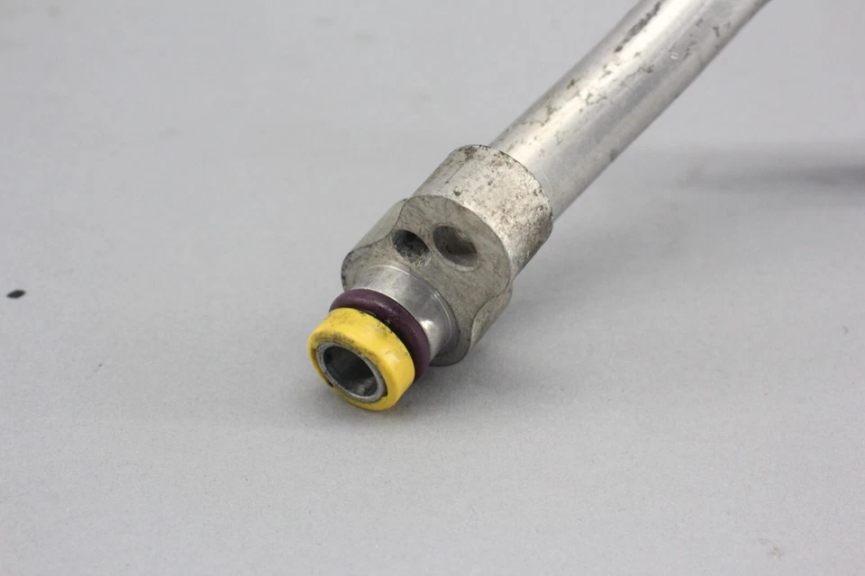 ✅ Manguera de tubo de aire acondicionado Mercedes W204 C250 E250 M271 2078304515 OEM Foto 2 de 4