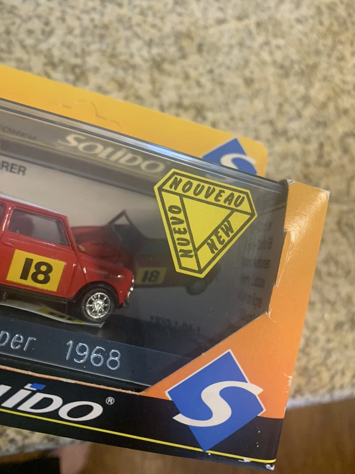 Rare Solido Mini Cooper 1968 Racing Rare No. 18 Red body White Roof ! 1/43 MIB - Image 4 of 4