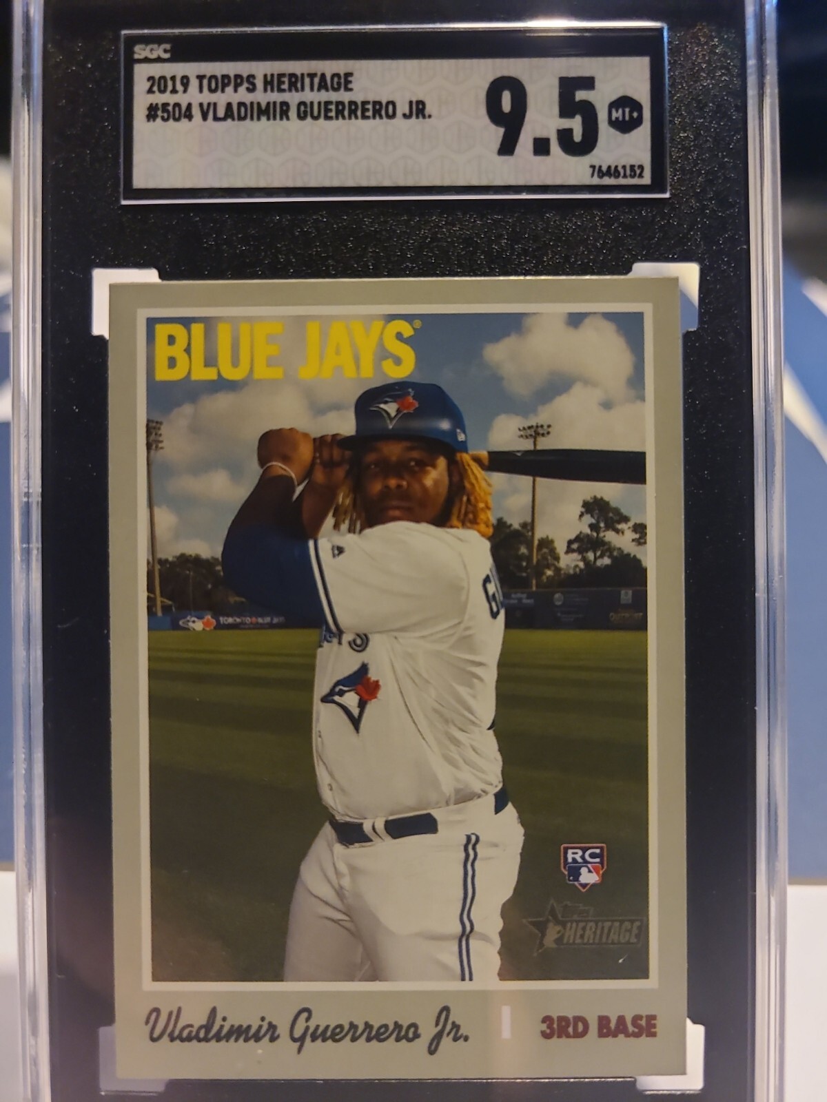 2019 Topps Heritage Vladimir Guerrero Jr. #504 RC Rookie SGC 9.5