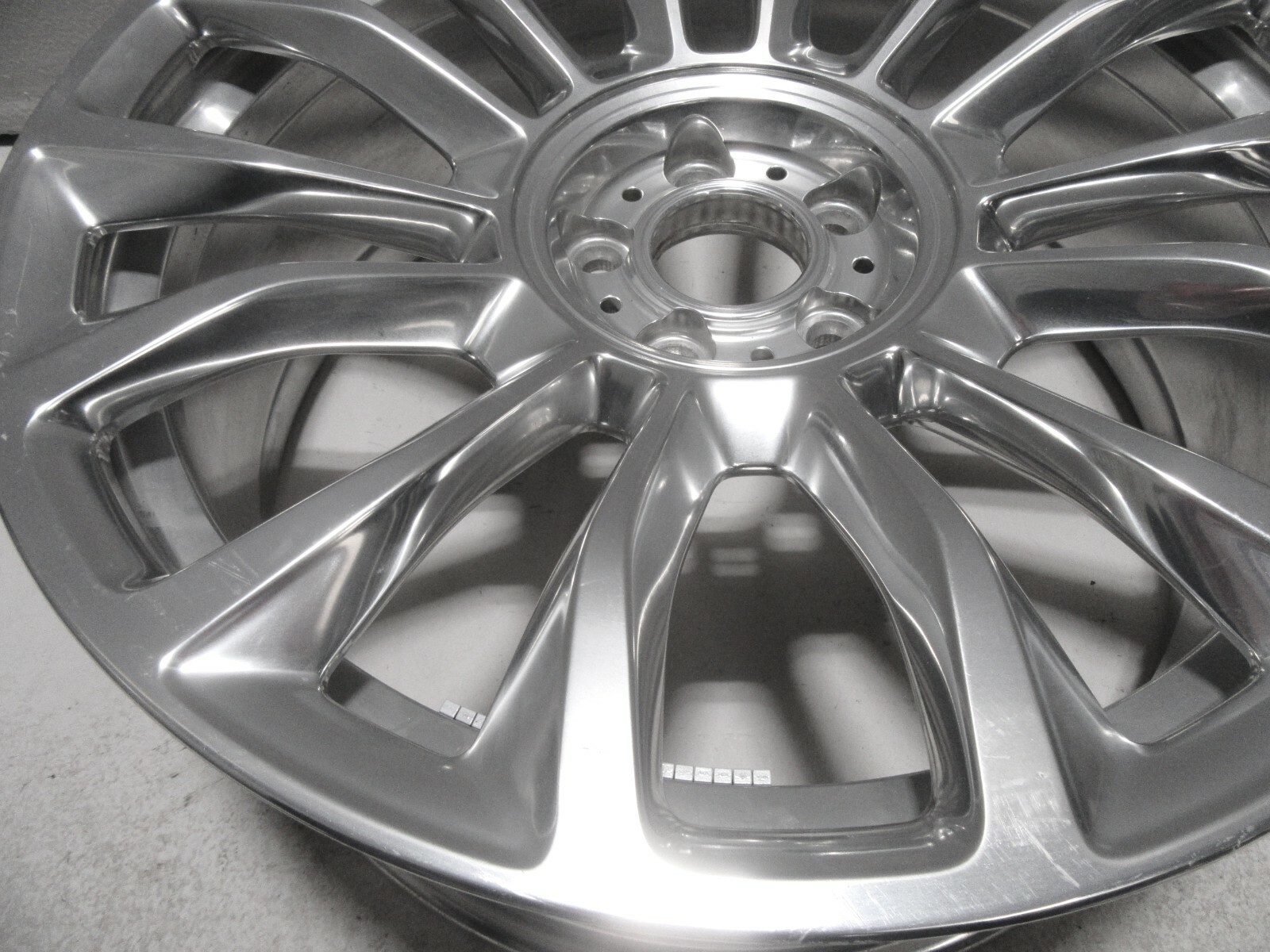 Rolls Royce Dawn RR6 Style 710 21 x 8.5 Rim Wheel 36116882590 2016 - 2021 OEM