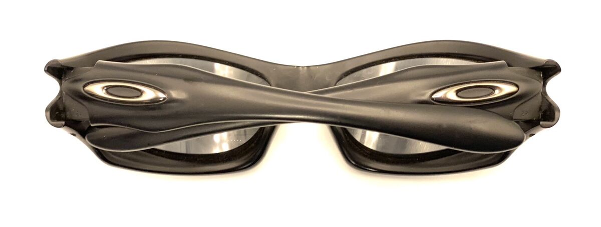 Oakley Monster Dog Matte Black Wrap Sunglasses Frames 60-20 Oakley Monster Dog Matte Black Wrap Sunglasses Frames 60-20