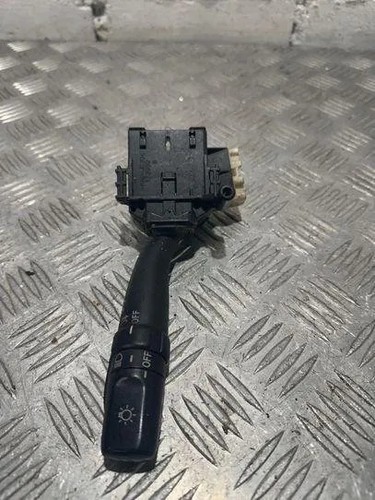 TOYOTA AVENSIS T22 Drehknopf drehen 173650 1.80 Petrol 95kw 2002 21503399