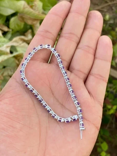 Impresionante brazalete tenis enchapado en oro blanco de 14 k amatista simulada corte redondo de 7 quilates Foto 3 de 4