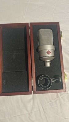 Neumann XLR Professional Dynamic Microphone - TLM 103 MT