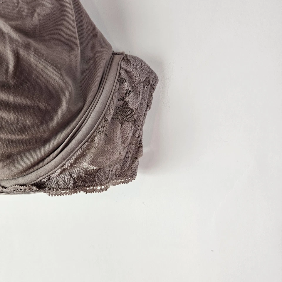 No Boundaries BEIGE T-SHIRT BRA Underwire LACE SIDES & BACK Soft Cup SIZE 36C - Image 3 of 4