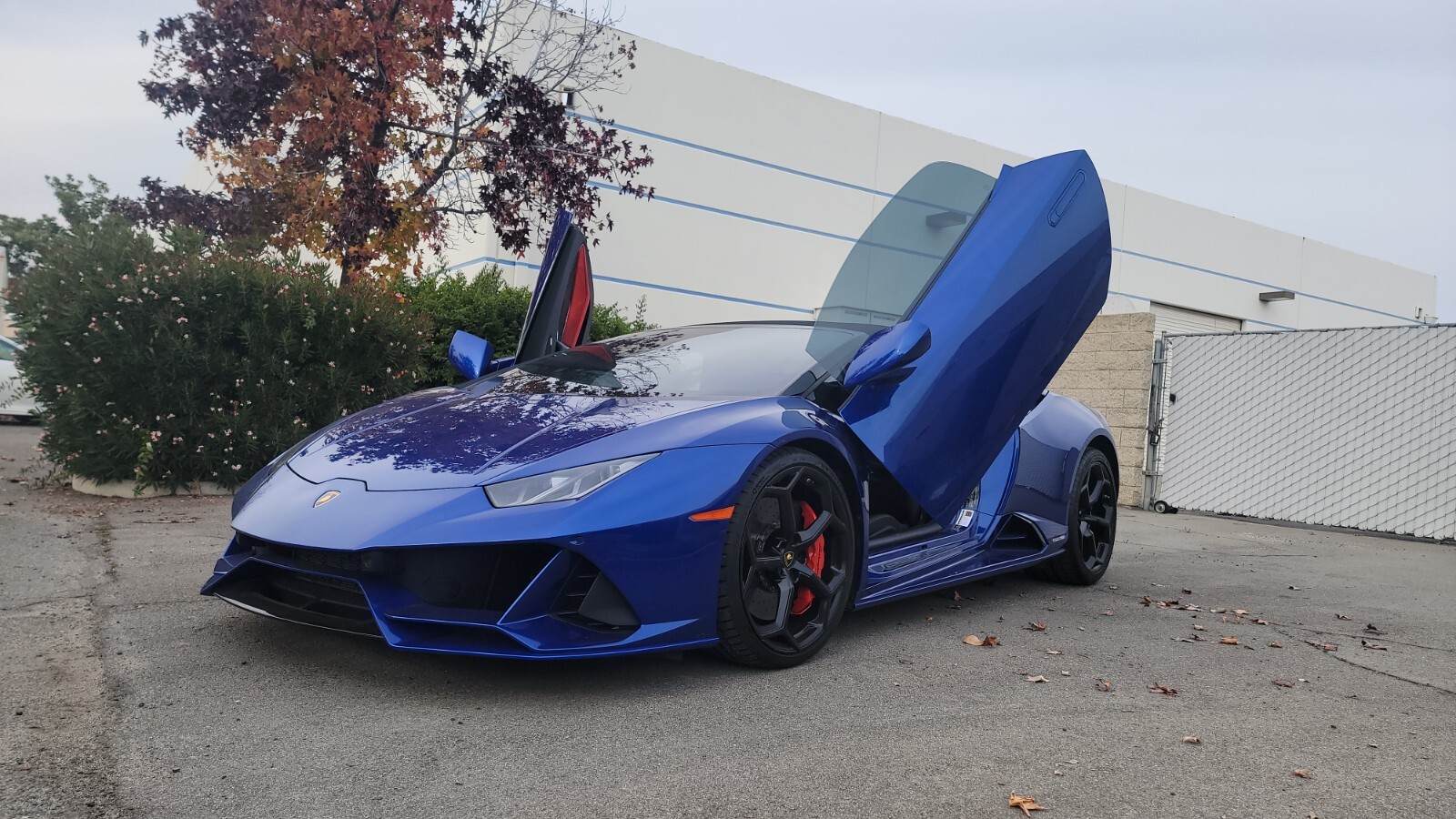 Lamborghini Huracan 2014 - 2023 Vertical Doors Inc Lambo Door Conversion Kit