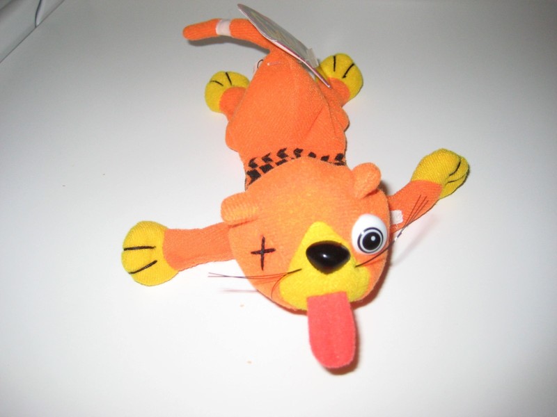 MEANIE SERIES  SPLAT THE ROAD KILL KAT WITH TAG # 1 IN SERIES