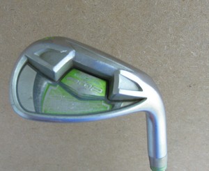 LADIES-COBRA-AMP-SAND-WEDGE-54-DEGREE-LOFT-WOMENS-FLEX-GRAPHITE-SHAFT-S-SW-GREEN