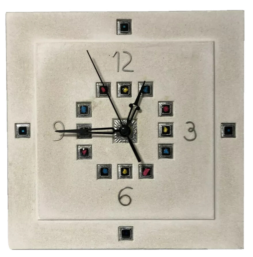 Foto 1 di 4
