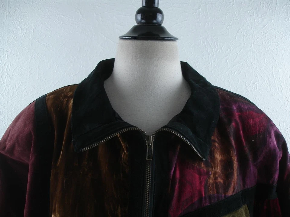 Jaqueta feminina L Brandon Thomas couro camurça patchwork tapeçaria veludo década de 1990 - Imagem 2 de 4