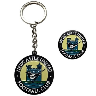 Newcastle United Set ufficiale portachiavi e distintivo