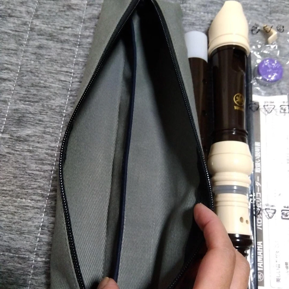 Grabadora Alta Yamaha YRA38BIII con Estuche Marrón/Marfil Usada Excelente Est... - Imagen 4 de 4