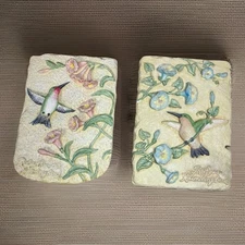 VTG SET OF 2 HUMMINGBIRD WALL HANGER PLAQUES DECOR GARDEN DECORATION 7.5" H 3D