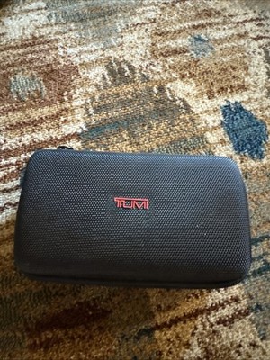 TUMI for DELTA AIRLINES amenity kit black hard shell bag travel cosmetic case