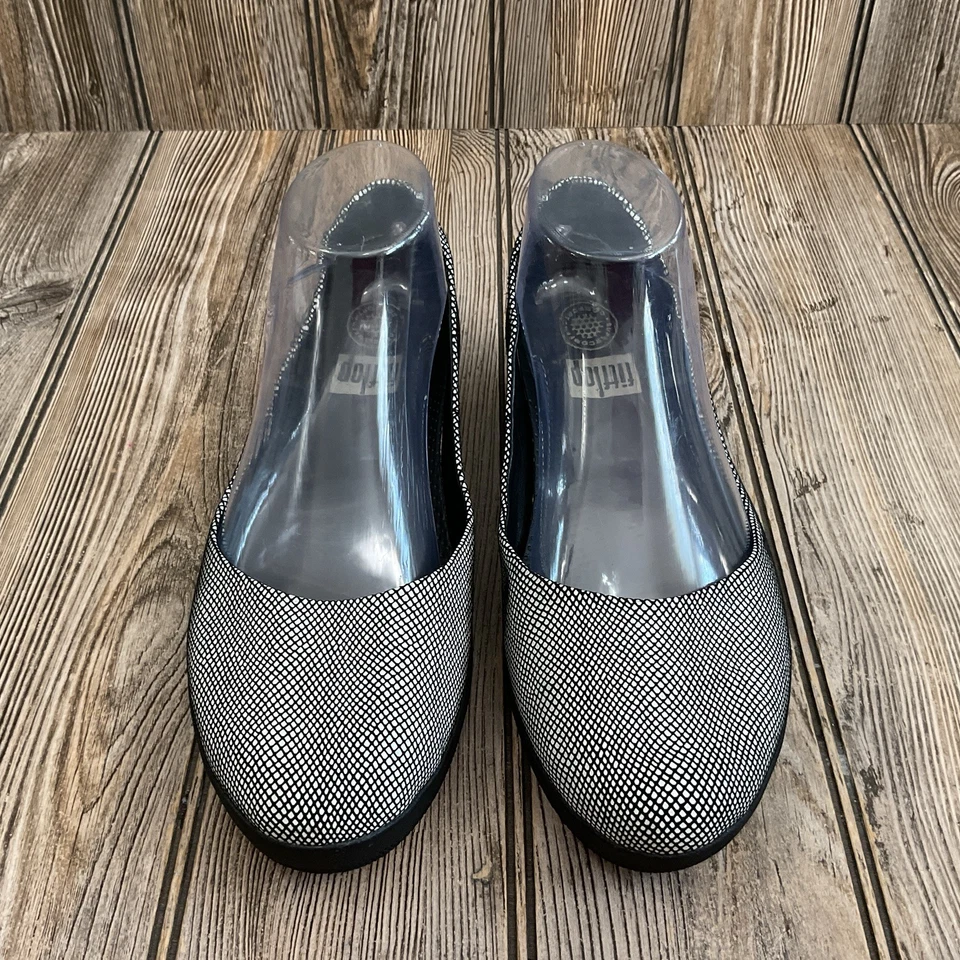 Fitflops Mujer Gamuza Súper Bailarina Lámina Negra Estampado Serpiente Comodidad Talla 7 EE. UU. Foto 2 de 4
