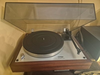 Thorens TD 160 Super turntable