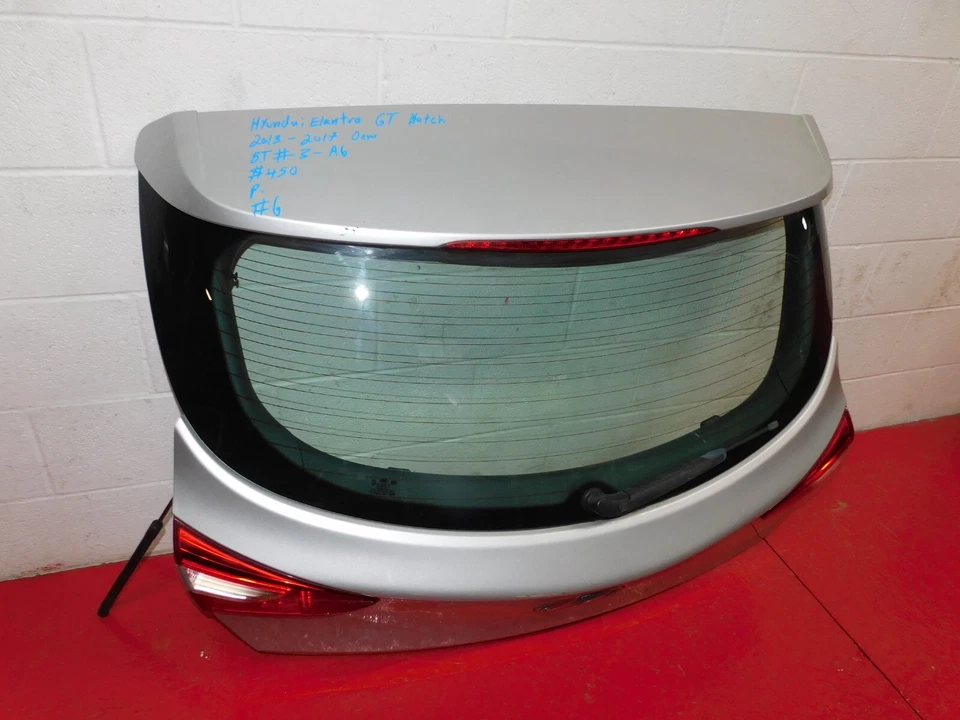 2013 2014 2015 2016 2017 HYUNDAI ELANTRA GT HATCH LIFTGATE OEM - Imagem 2 de 4