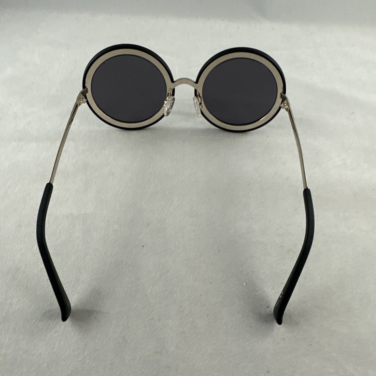 VONZIPPER  display picture 1