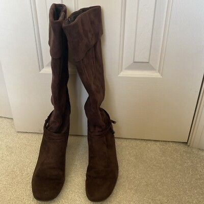 Predictions Women s 8.5 Lined Tall Boots Brown Faux Suede 3  Heel Cuffed Zip
