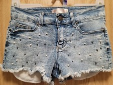 No boundaries Juniors Denim shorts with Beads Size 9