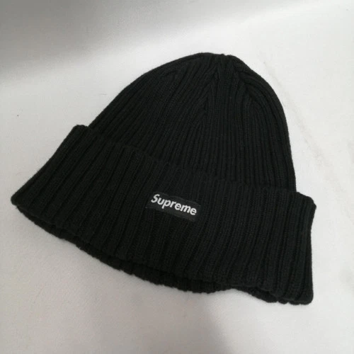 Casquette tricot logo boîte SUPREME BK