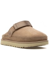 NIB UGG goldenstar clogs 42 / 11 women s Chestnut brown suede Slip On Slippers