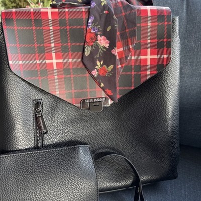 Steve Madden Large Faux Leather Black/Red Black Plaid Back  display picture 2