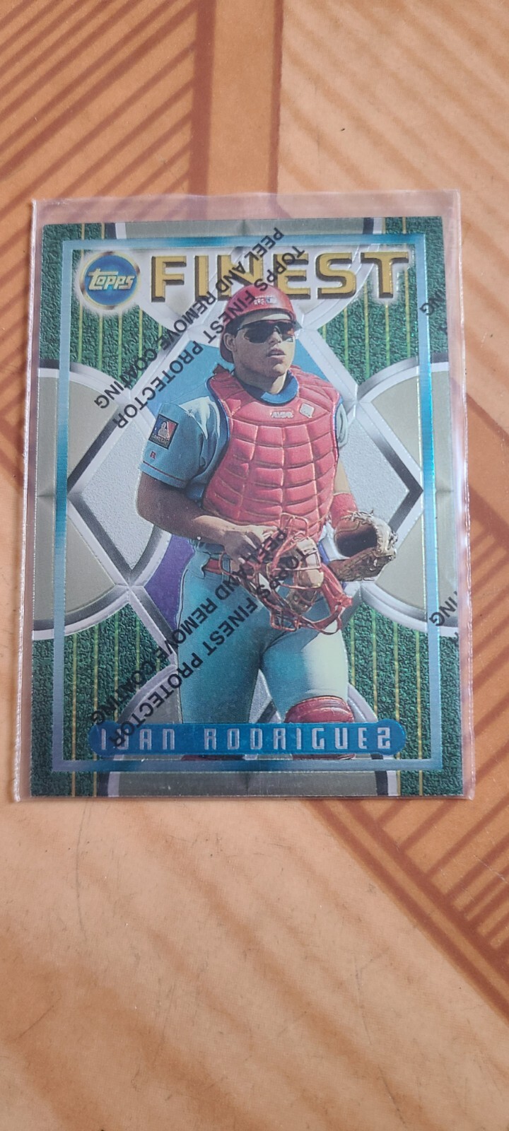 🔥 1995 IVAN RODRIGUEZ TOPPS FINEST REFRACTOR #109