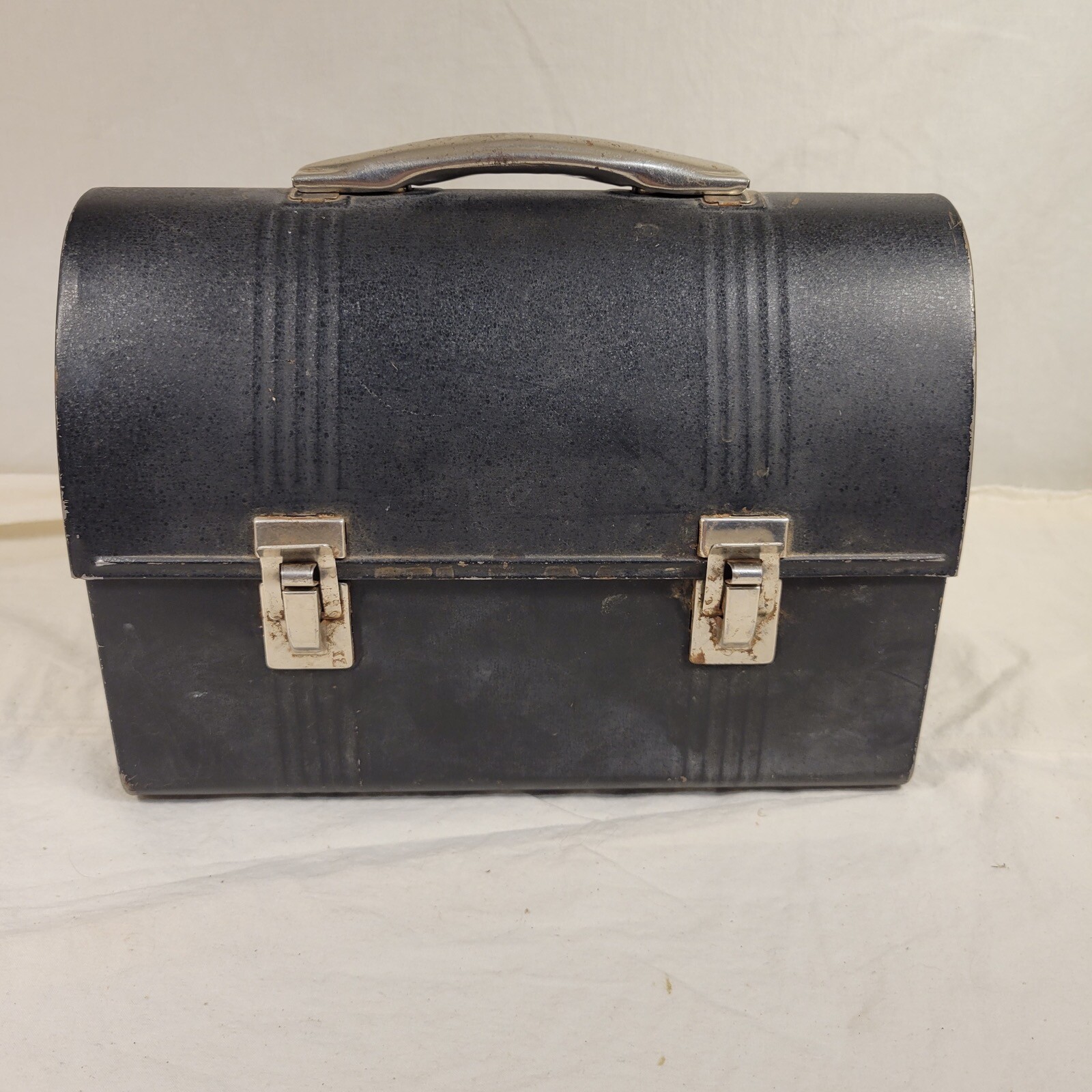 Vintage American Thermos Bottle Co Black Dome Lunch Box WITH No 2210