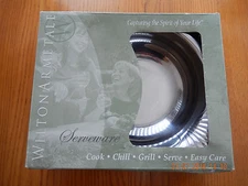 (NIB) WILTON ARMETALE - SCALLOP HANDLE - SILVER MEDIUM ROUND -  METAL BOWL