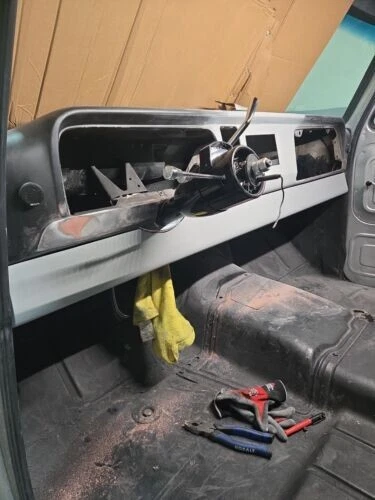 Panel de interruptores debajo del tablero/panel de ventilación de aire para camioneta Chevrolet Chevy 1964-1966 Foto 3 de 4