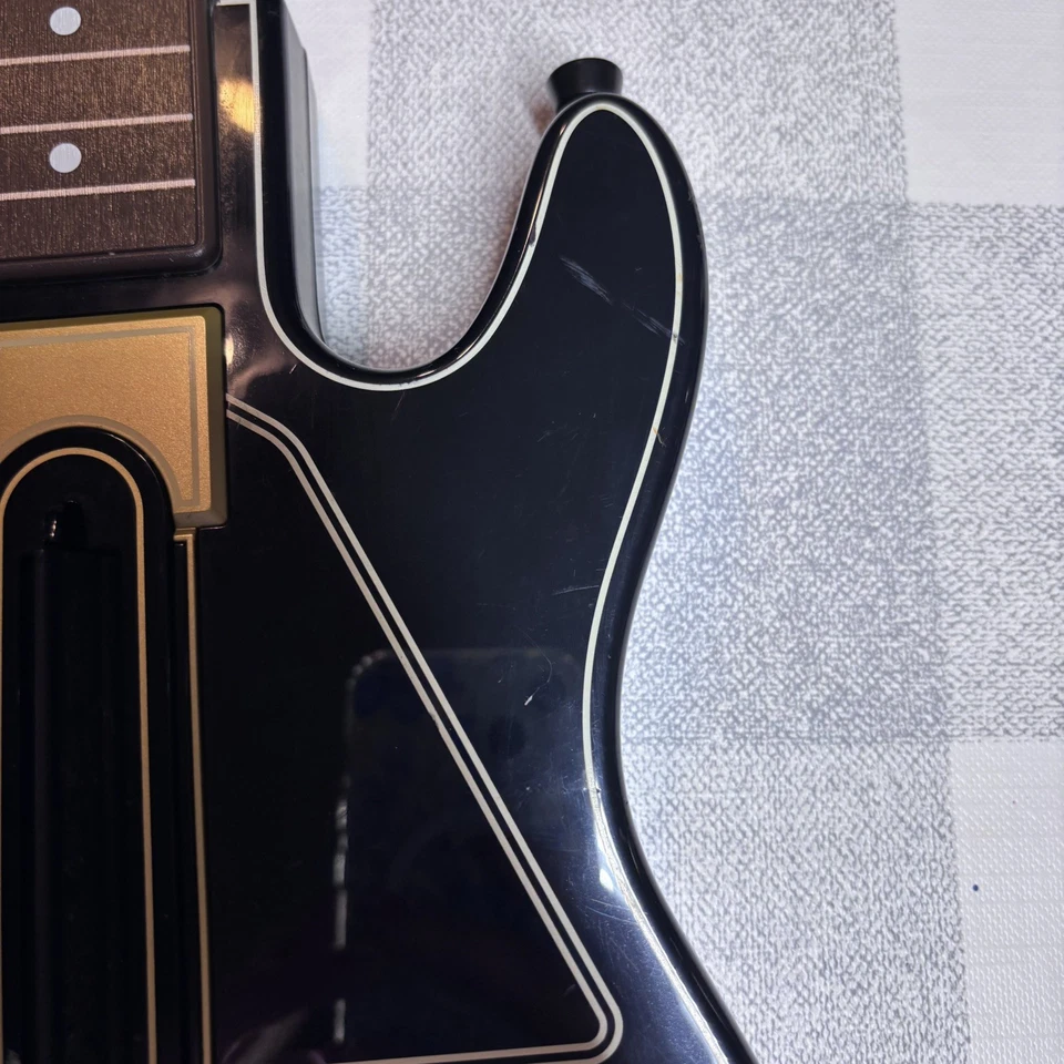 Guitar Hero Live Wireless Guitar Controller PS3 PS4 Xbox 360 One Wii U No Dongle - Image 3 of 4