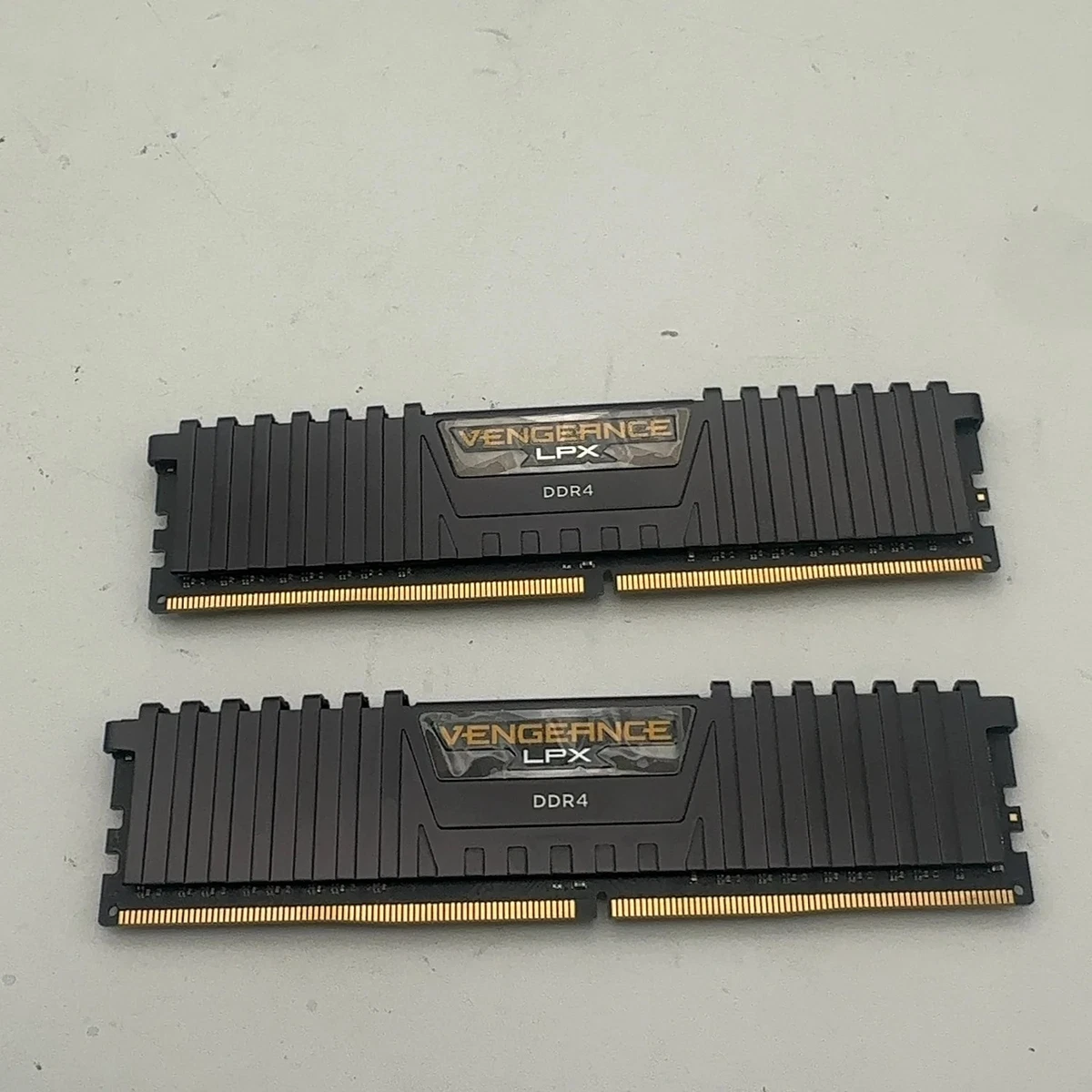 25+ Corsair DDR4 SDRAM 8 GB Capacity per Module Memory (RAM) for