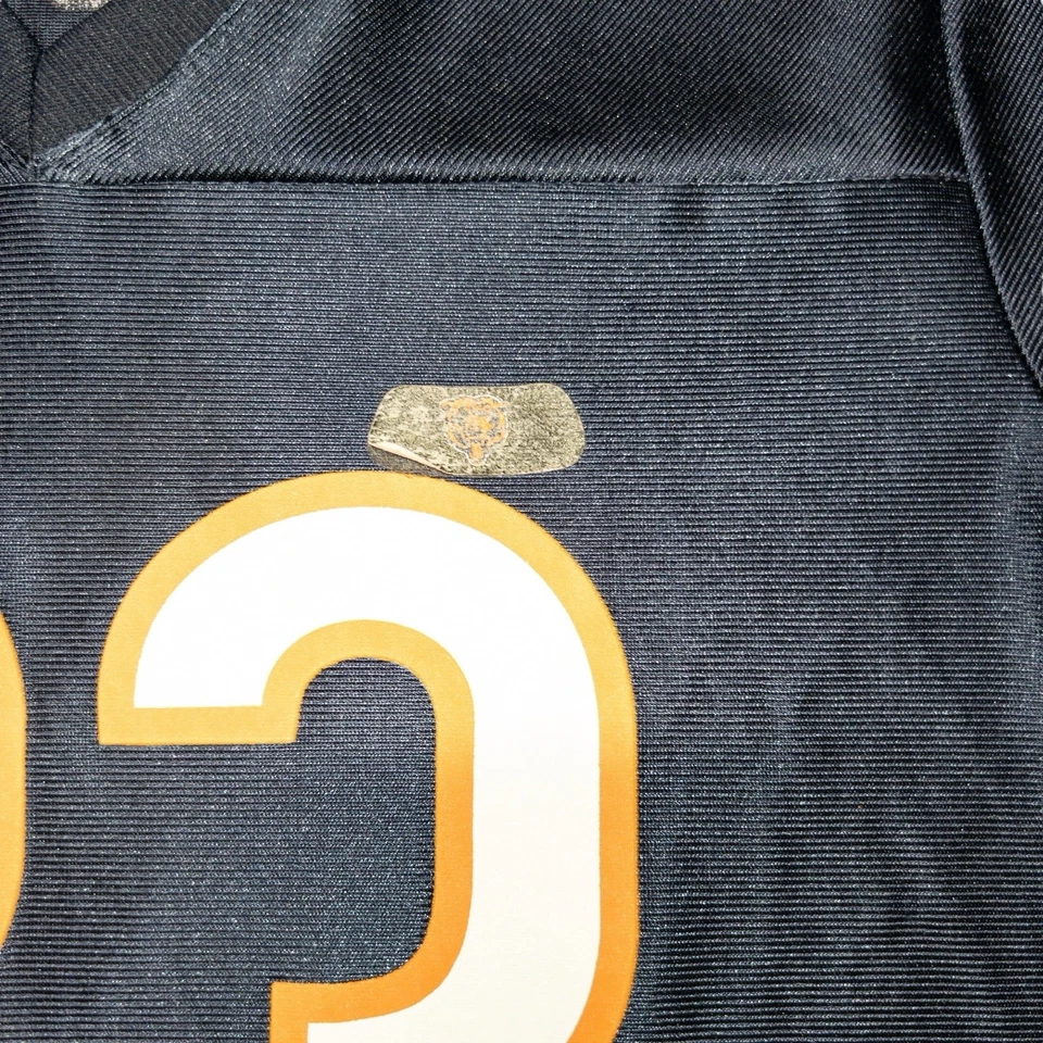 Camiseta de los Chicago Bears Devin Hester de la NFL para mujer pequeña con logotipo Foto 3 de 4