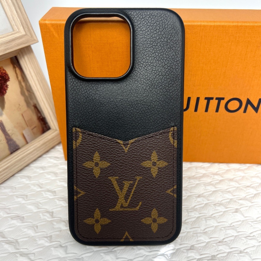 ルイヴィトン iPhone16Proバンパー Louis Vuitton iPhone 16 Pro Max Bumper Case Monogram Official